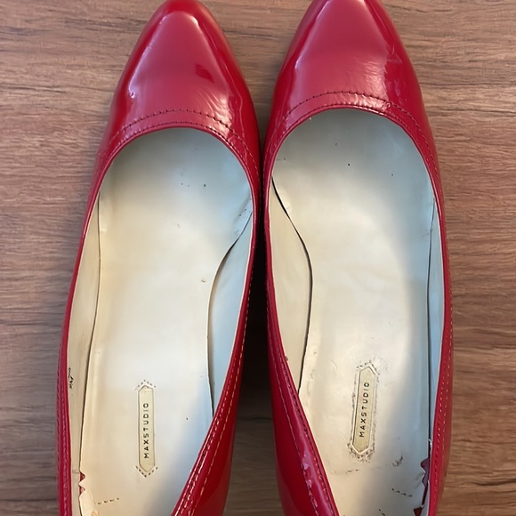 Pre-owned Maxstudio Patent Red shoes, Size 9 (for an 8 1/2 feet). Wore 1X. - Picture 7 of 12